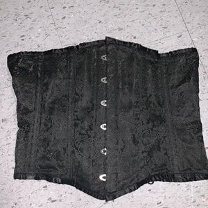 Black corset size 32 100% cotton lining